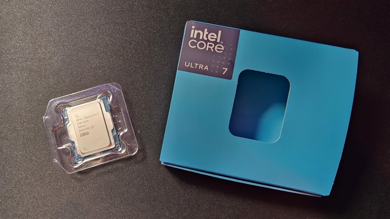 Intel Core Ultra 7 270K Plus può vantare prestazioni multi-thread da top di gamma