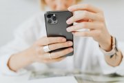 Apple Intelligence: con iOS 27 potrete scegliere direttamente i vostri modelli IA preferiti