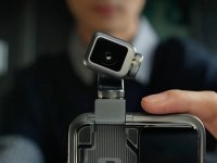 Robot Phone, lo smartphone con fotocamera rotante e gimbal, è realtà: ecco quando uscirà