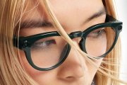 Google annuncia i nuovi occhiali intelligenti: assistenza IA con Gemini, traduzioni in tempo reale, foto e altre funzionalità