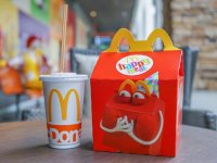 Valve a processo a New York: Le loot box di Counter-Strike 2 sono come le sorprese degli Happy Meal