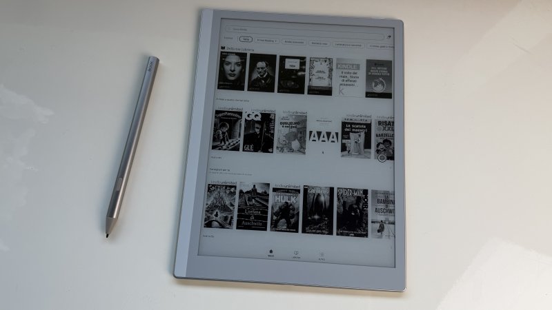 L'accesso al Play Store permette di installare app come Kindle e di importare la propria libreria