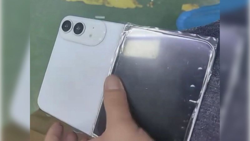 iPhone Fold Ultra