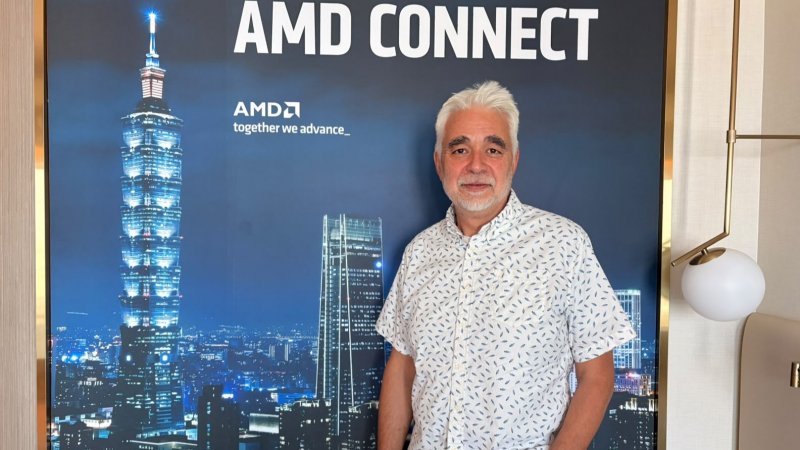 Andrej Zdravkovic, Chief Software Officer di AMD