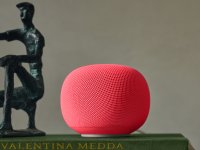 Ecco il nuovo Google Home Speaker: l'intelligenza di Gemini arriva in salotto, anche in Italia