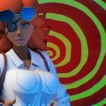 La patch 1.3.0 di Hotel Barcelona introduce i costumi crossover gratuiti, tra cui l'italiano Bye Sweet Carole
