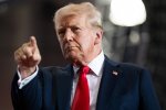 Donald Trump dice che Google gli bacia il culo dall'inizio del secondo mandato