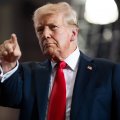 Donald Trump afferma che Apple collaborerà con Intel per progettare e produrre chip negli Stati Uniti