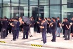 Abiti neri e mascherine negli uffici di Samsung: continua la protesta dei dipendenti coreani