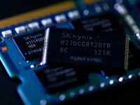 SK Hynix supera Samsung: il boom dell'IA cambia gli equilibri dei chip di memoria