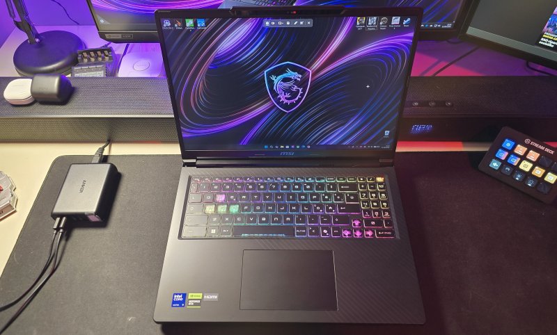 MSI Raider 16 HX B2WI monta un pannello IPS-level con risoluzione QHD+ e refresh rate fino a 240 Hz