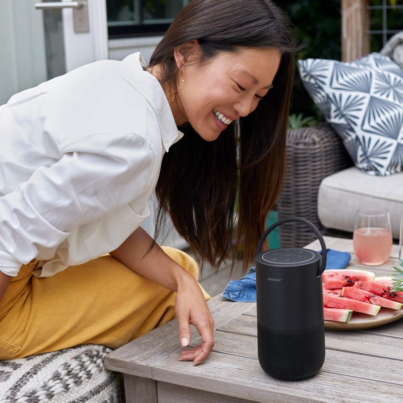Smart speaker Bose