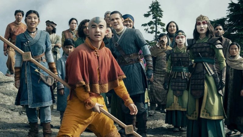Aang è un po' troppo cresciuto in questa seconda stagione, e si nota soprattutto quando è insieme agli altri