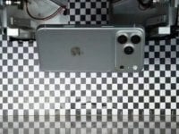 iPhone 18 Pro: trapelano video del drop test e informazioni sensibili, il leak preoccupa Apple