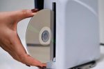 La petizione per "non uccidere i dischi" rivolta a Sony vola già oltre le 100.000 firme