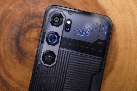 Nubia Neo 5 GT, la recensione del gaming phone budget con ventola di raffreddamento