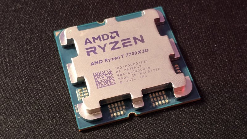 AMD Ryzen 7 7700X3D può contare sulla prima versione della 3D V-Cache