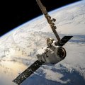 Dalla spazio allo smartphone: Amazon lancia più di 5.000 satelliti per avere connessione ovunque