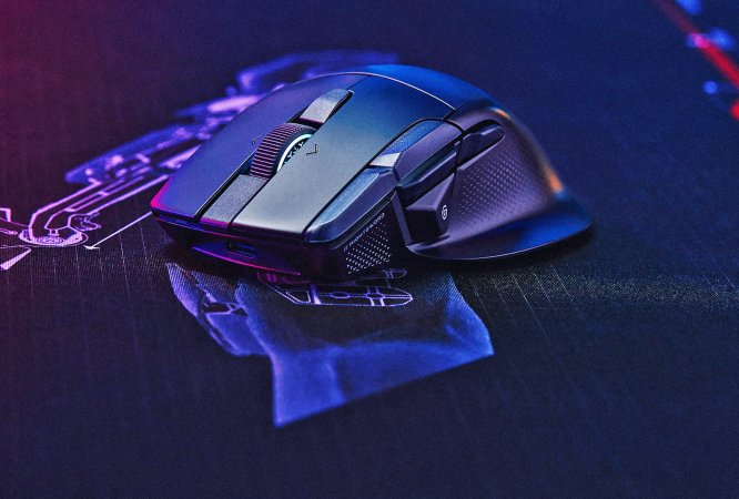 Il mouse con il supporto a Stream Deck