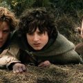 Google Play come Sony: rimuove i film del Signore degli Anelli acquistati, negato il rimborso a un utente