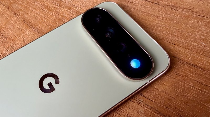La nuova HiLight di Google Pixel 11 Pro XL si attiva quando lo smartphone è a faccia in giù