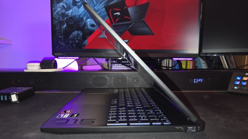 HyperX OMEN 15 supporta la ricarica USB da 65W a 100W