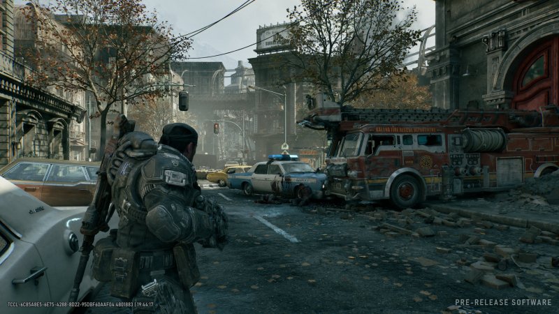 Marcus esplora uno degli scenari aperti di Gears of War: E-Day
