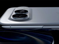 iPhone del 20° anniversario: nuovi render anticipano il design del futuro smartphone