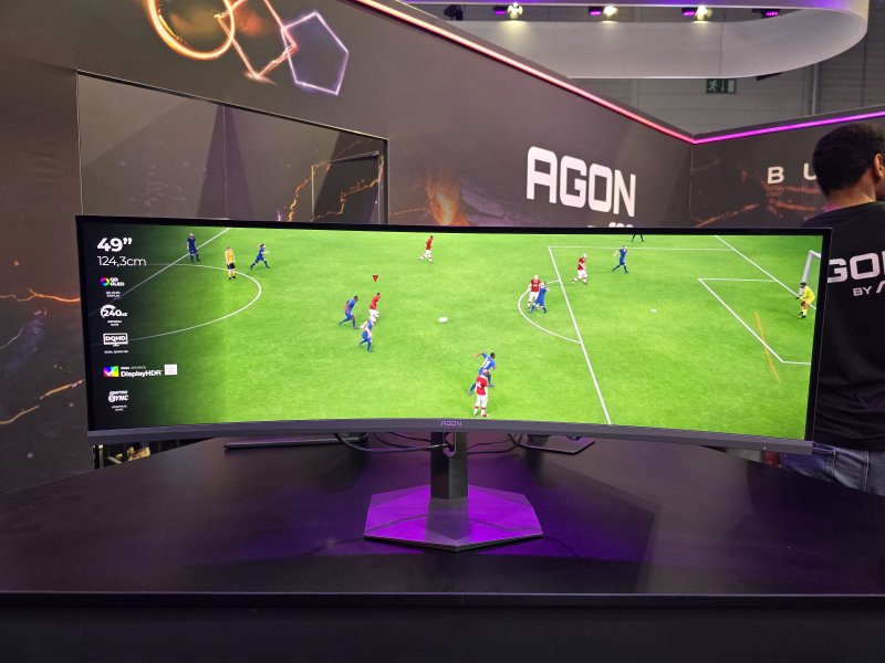 Il monitor da 48,9 pollici superwide
