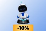 Illumina la tua postazione con la luce di Astro Bot in licenza ufficiale, ora al minimo storico