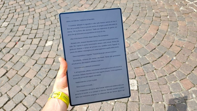 La leggibilità dello schermo PaperMatte è eccellente anche sotto la luce diretta di mezzogiorno