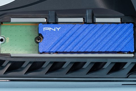 PNY CS2341, la recensione dell'SSD Gen4 che viaggia fino a 7.100 MB/s ed è compatibile con PS5