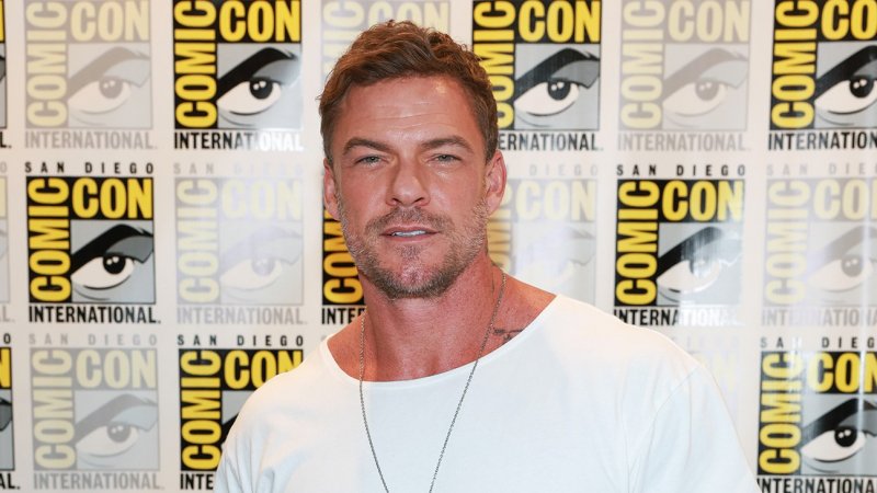 Alan Ritchson