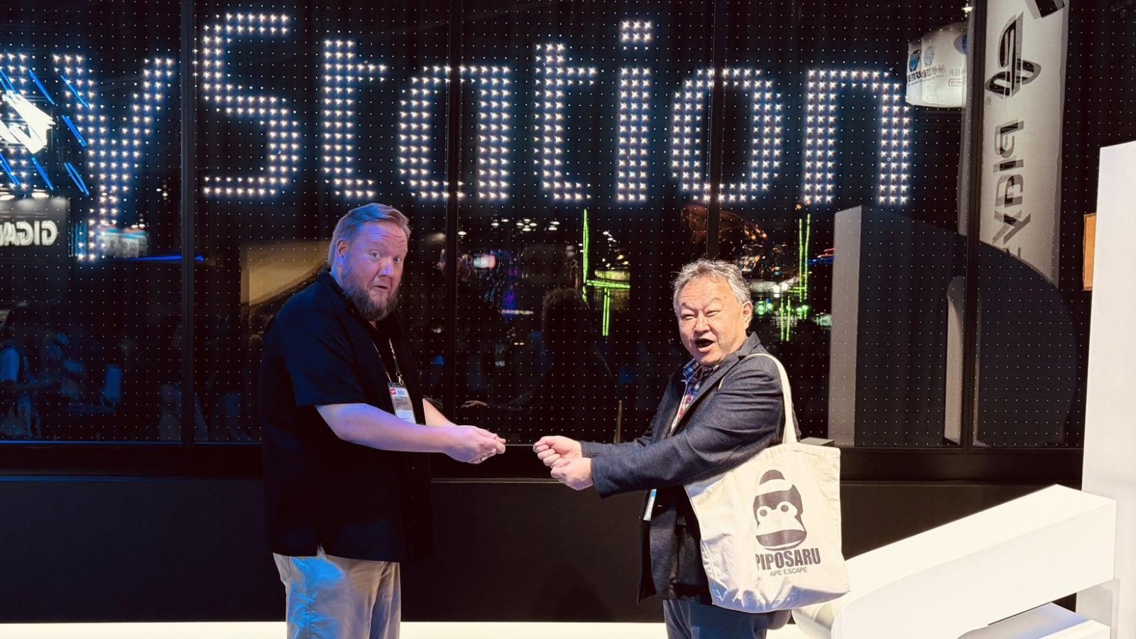 Adam Boyes e Shuhei Yoshida