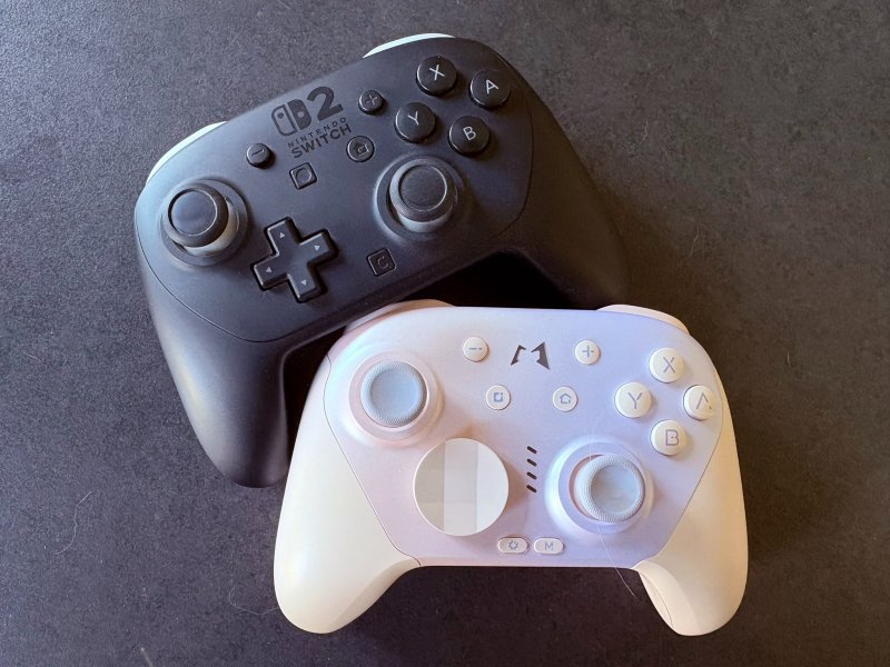 Compatti, maneggevoli, Mobapad si è ispirata in maniera maniacale al design e alle caratteristiche del Pro Controller 2 di Nintendo Switch 2