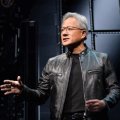Jensen Huang: per salvare il pianeta, l’IA dovrà prima farci soffrire