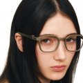 RayNeo iO: abbiamo provato gli occhiali intelligenti che sembrano normali e non hanno videocamere