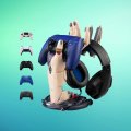 Un supporto Cyberpunk per cuffie e controller è in offerta per la Festa delle Offerte Prime