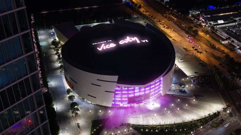 Il palazzetto dello sport Kaseya Center, casa dei Miami Heat, trasformato per GTA 6
