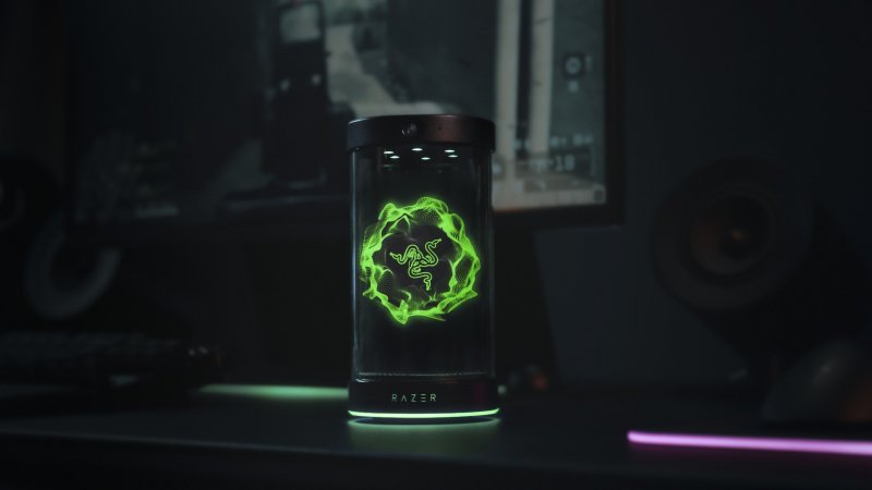 Videocamera nella parte superiore, base illuminata e logo in bella vista: il design di AVA punta a essere 'immediatamente riconoscibile come Razer'