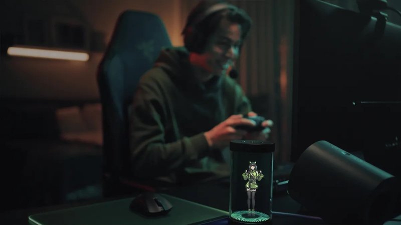 AVA al fianco del giocatore durante la sessione: secondo Razer, l'assistente dovrà intervenire solo quando serve, senza distrarre