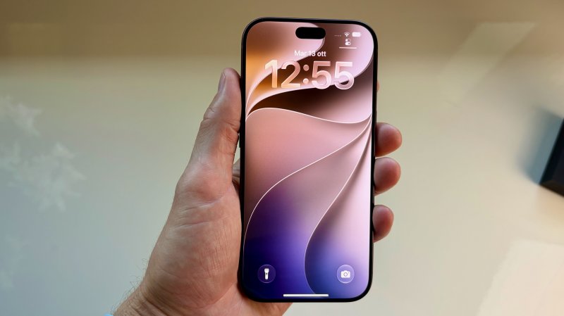 Il design di iPhone 18 Pro è sostanzialmente lo stesso del precedente modello